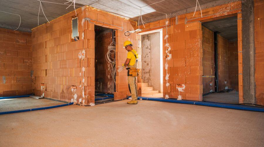 Expert flood damage restoration services in Brady, TX